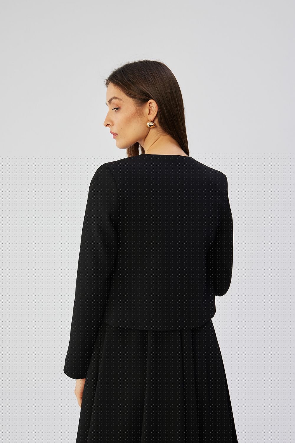 long sleeve black long sleeve jacket detail view