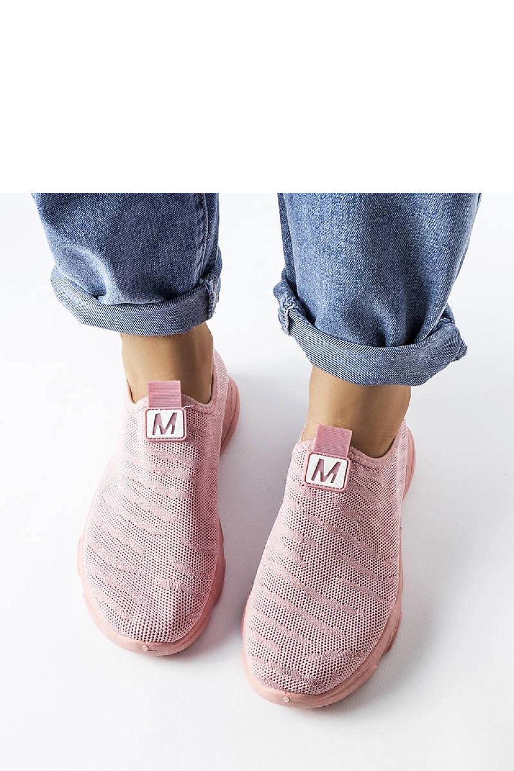 pink sport shoes detail view