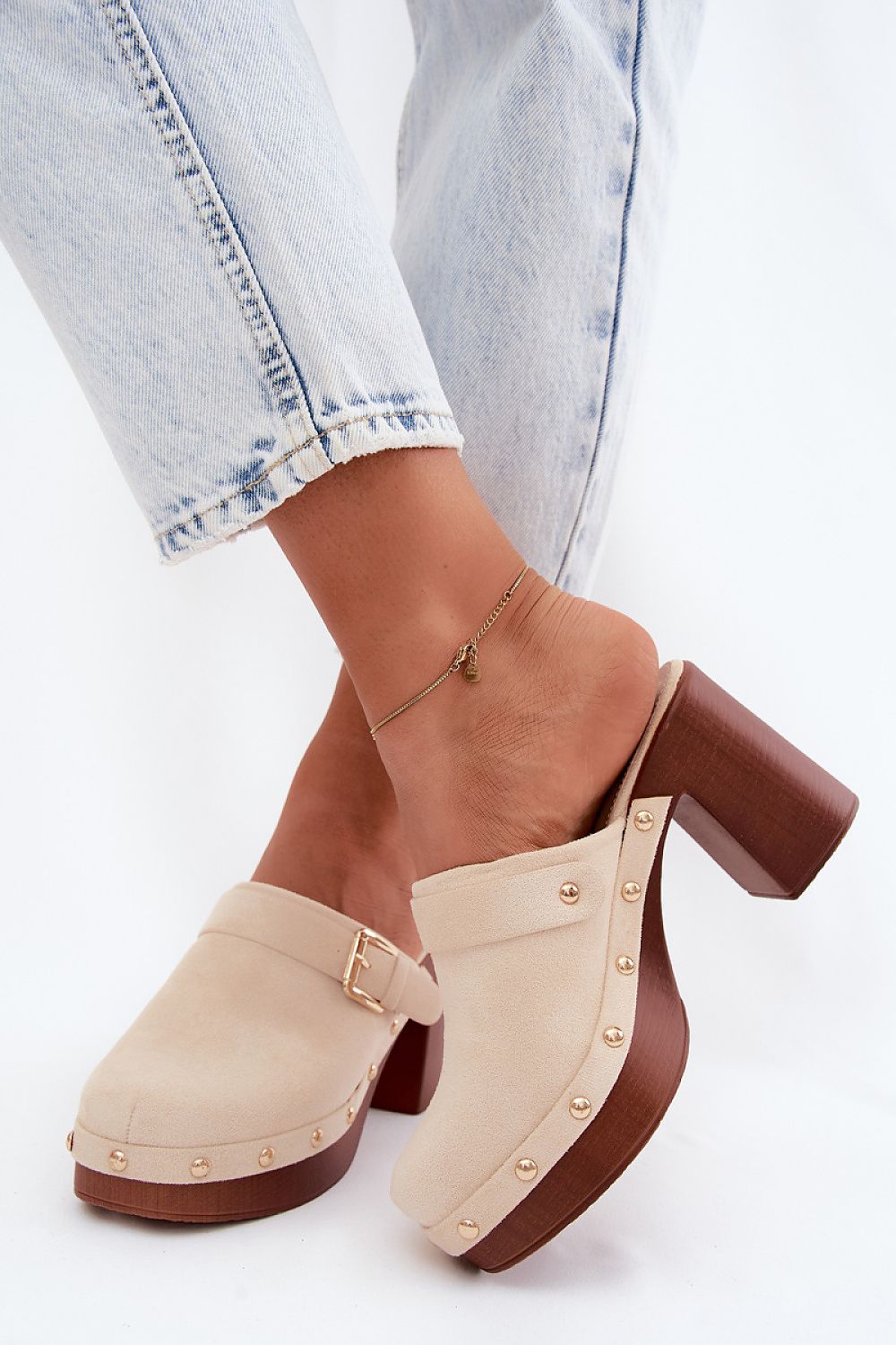 Women's Black, Brown, and Beige Suede Block Heel Strap Detail Heeled Sandals view 9