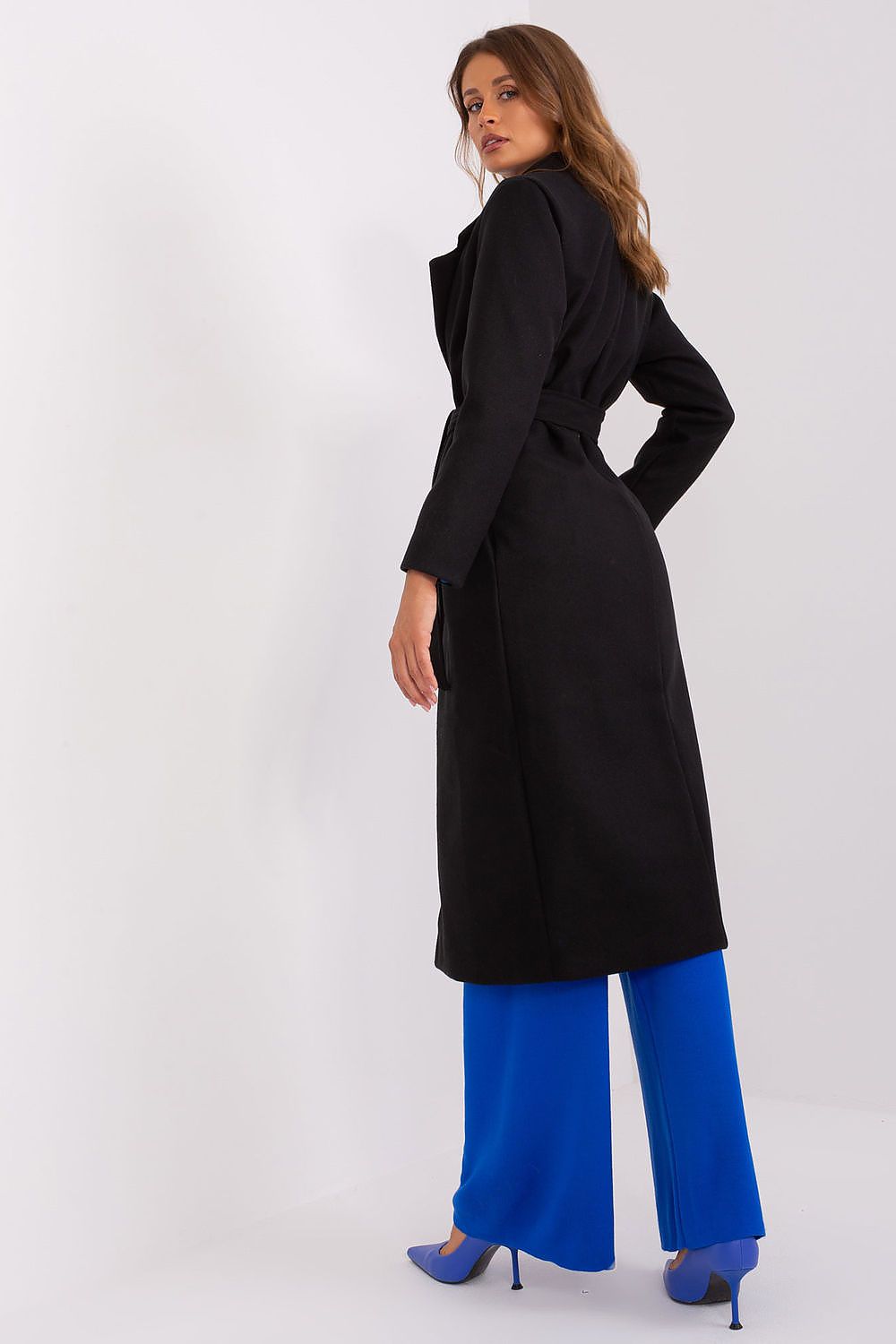 black belted coat detail view