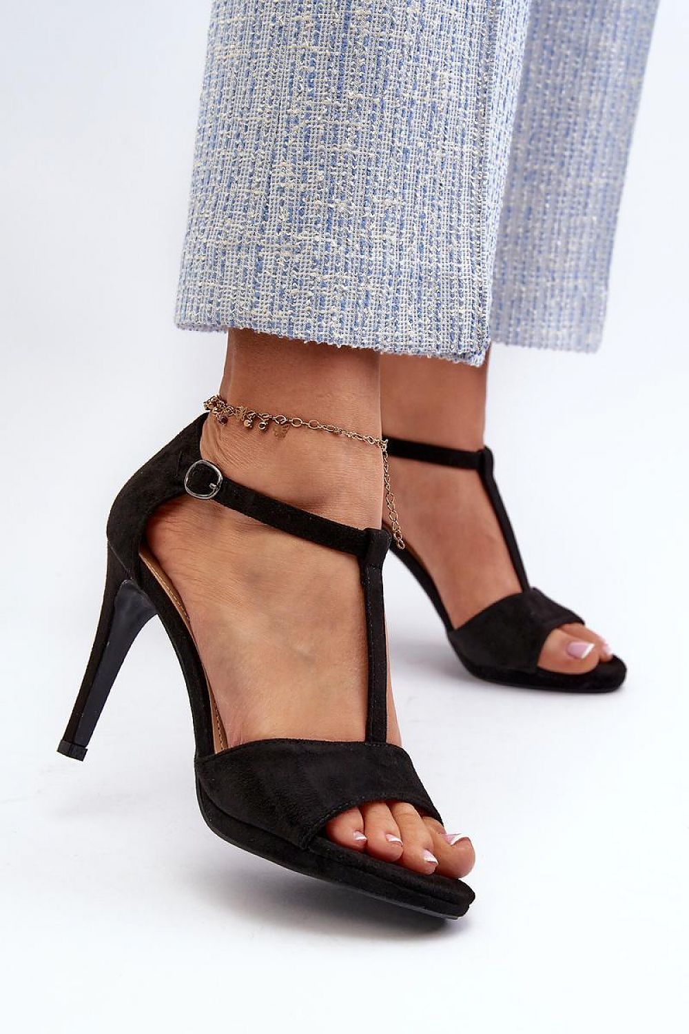 black mini heel sandals detail view