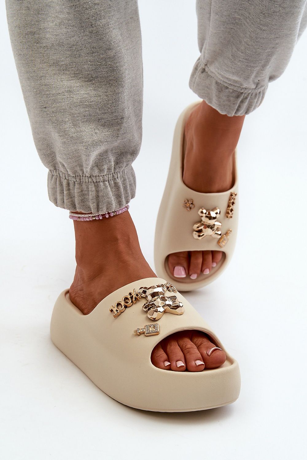 green flip-flops view 9