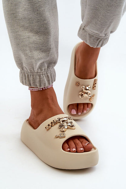 green flip-flops view 9