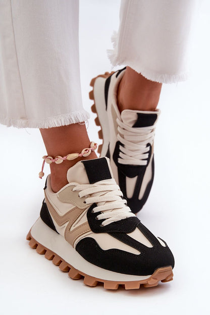 black sport shoes detail view