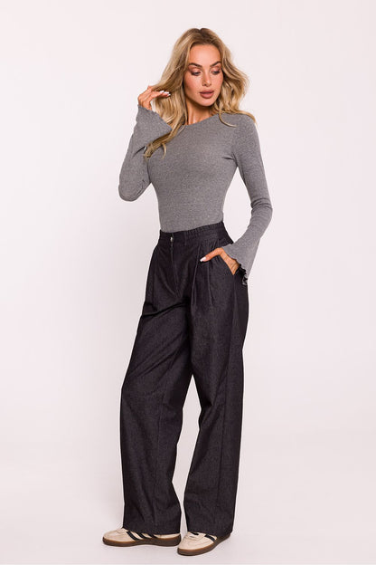 pink trousers side view