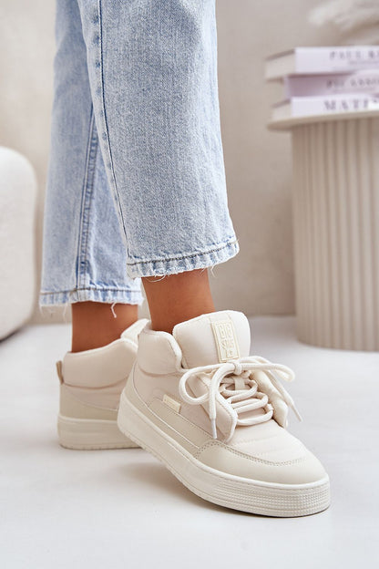 white lace sport shoes detail view