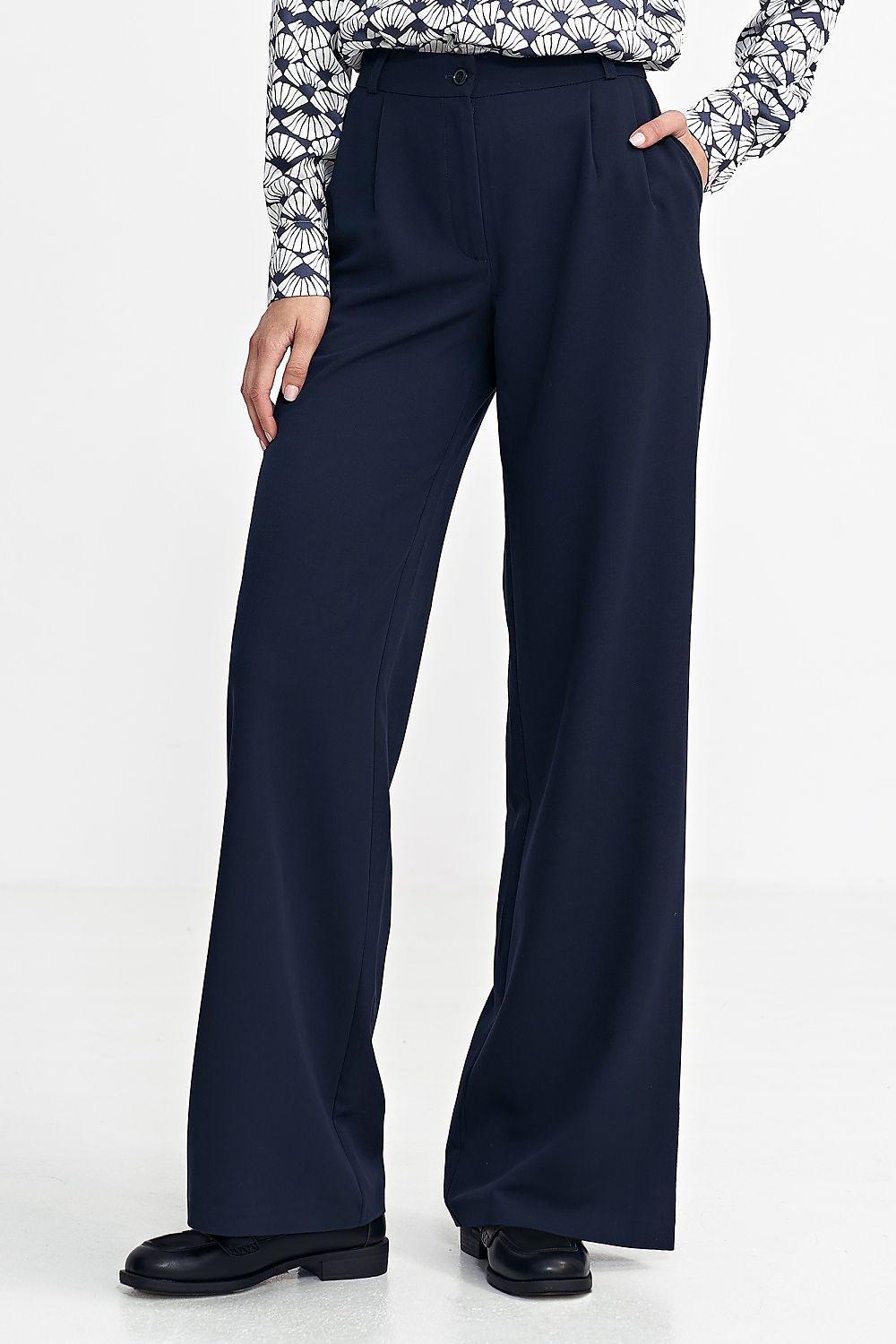 red belted trousers side view