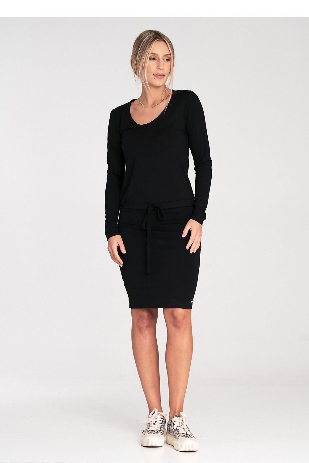 green long sleeve day dress view 9