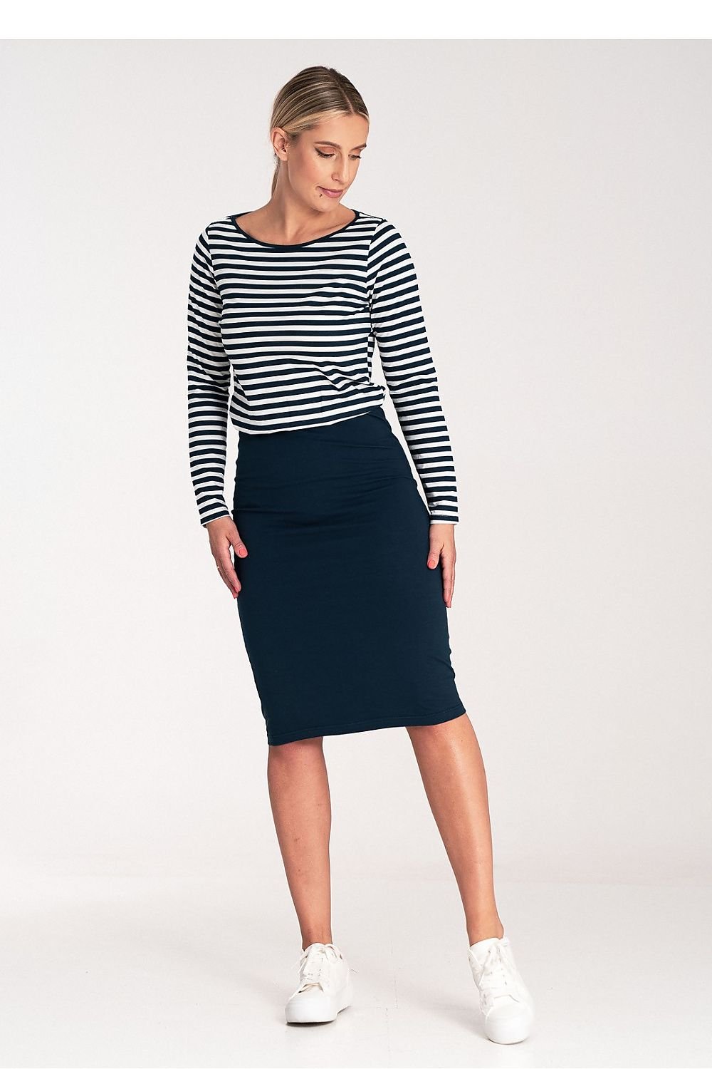 grey long sleeve day dress detail view