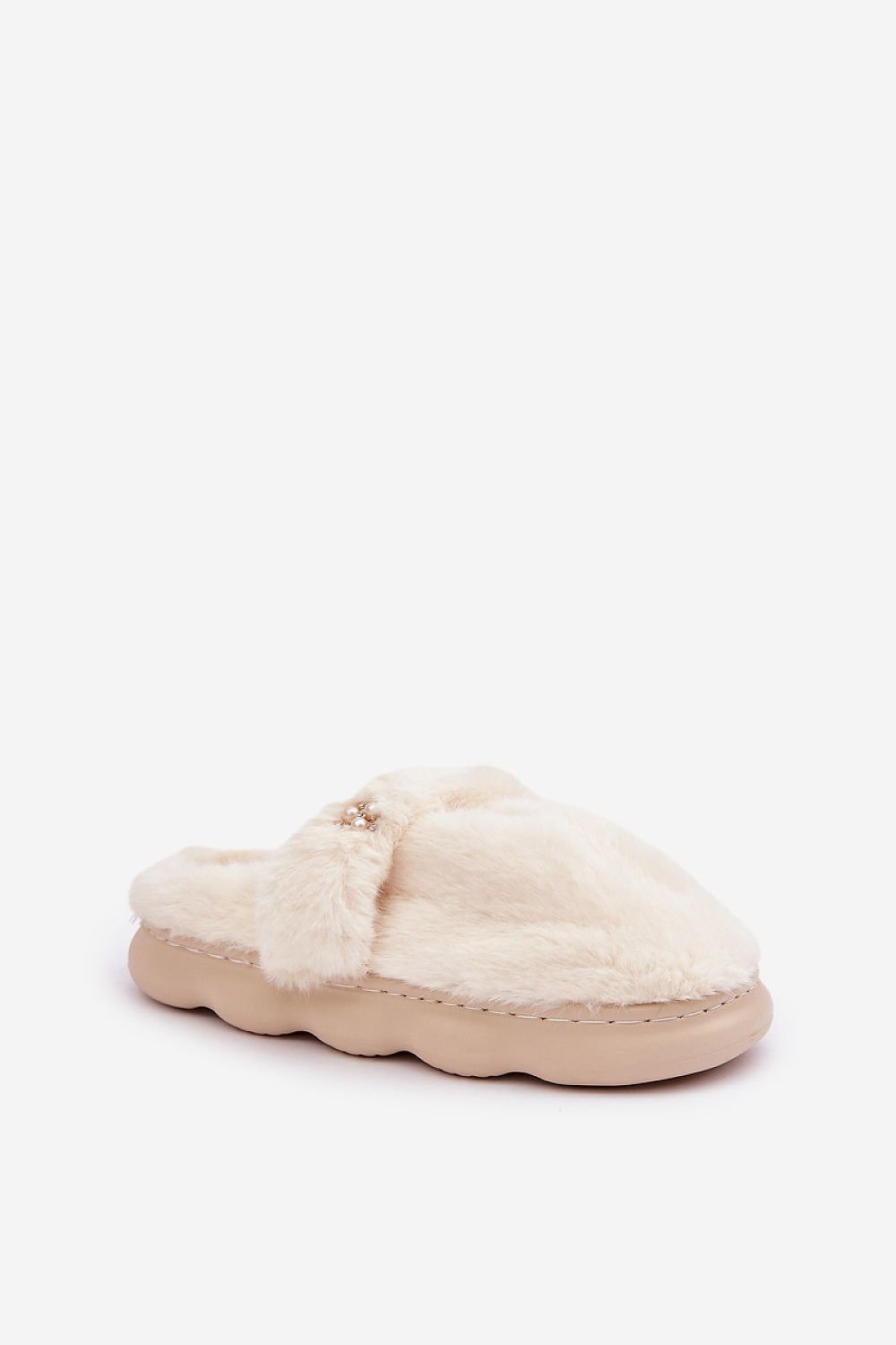 beige slippers alternate angle