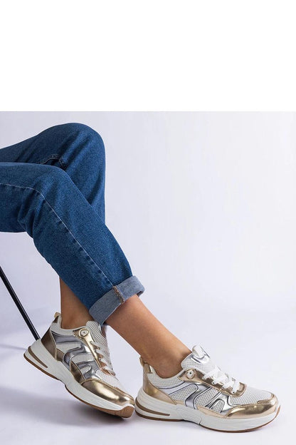 ~ lace sneakers detail view