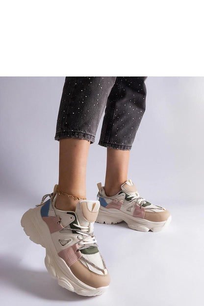 ~ sneakers detail view