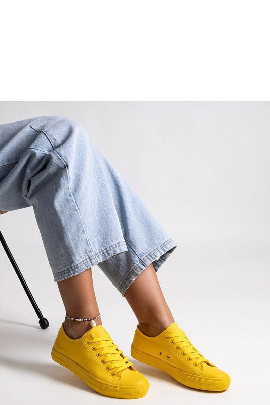 ~ lace sneakers front view