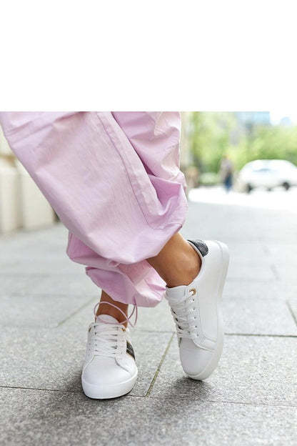 white lace maxi sneakers detail view
