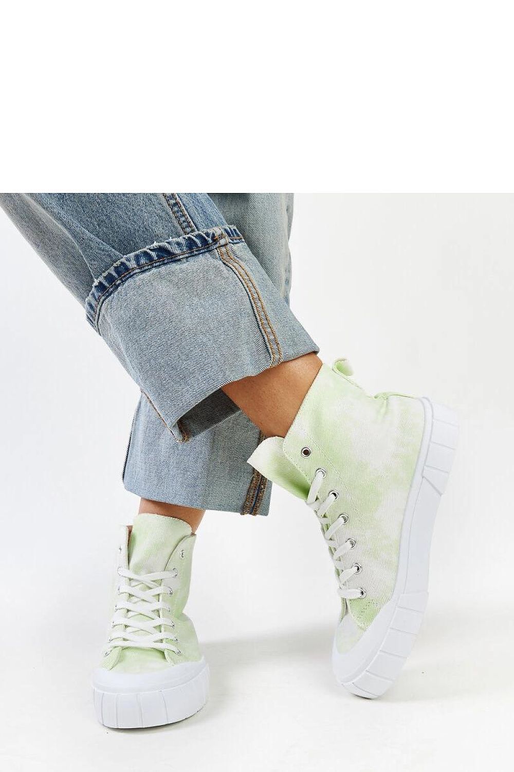 green lace sneakers back view