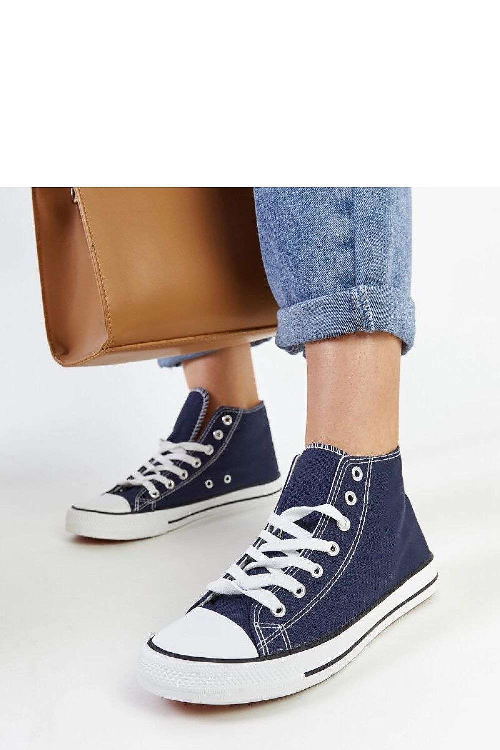 blue lace sneakers detail view