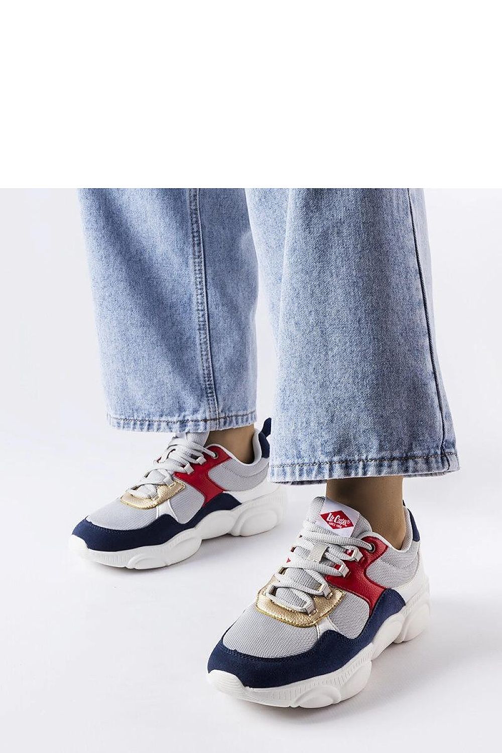 grey sport shoes alternate angle