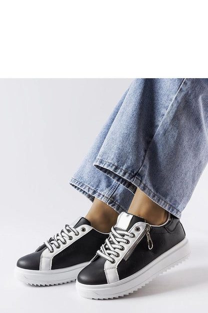 black lace sport shoes detail view