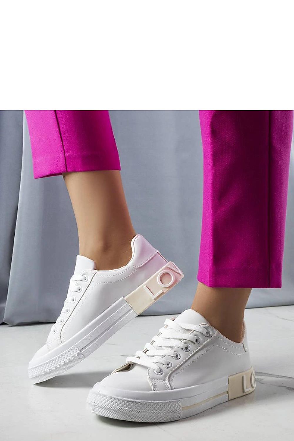 ~ lace sneakers front view