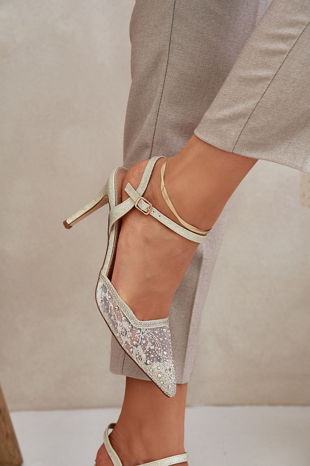 black high heels view 6