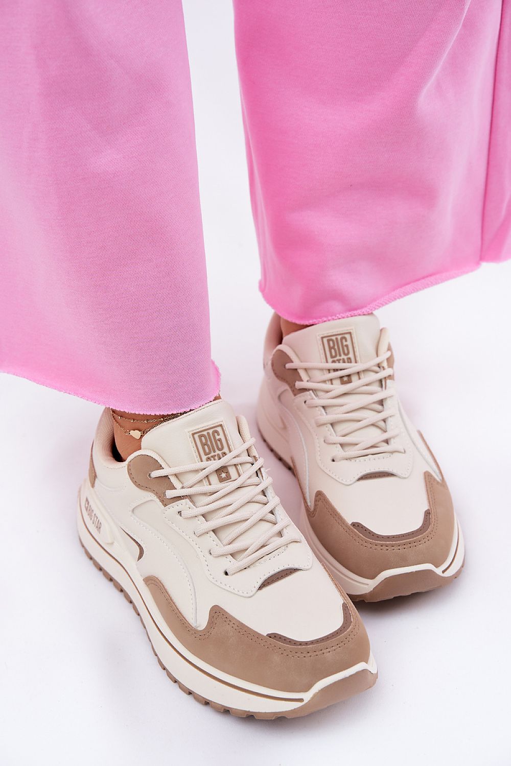 white sport shoes back view