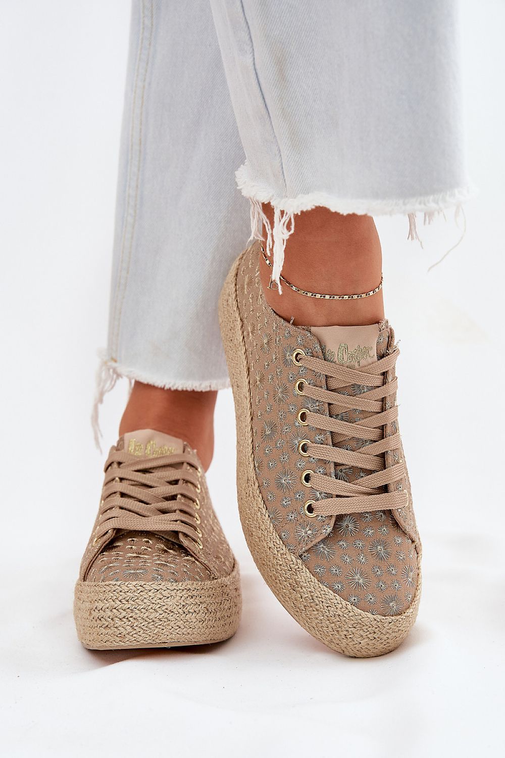 beige sneakers front view