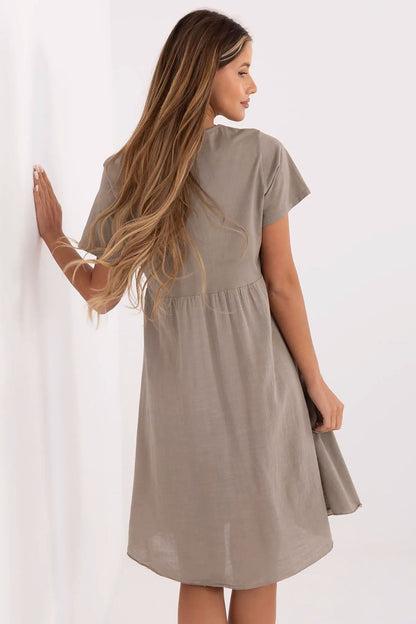 white flared short sleeve day dress view 18