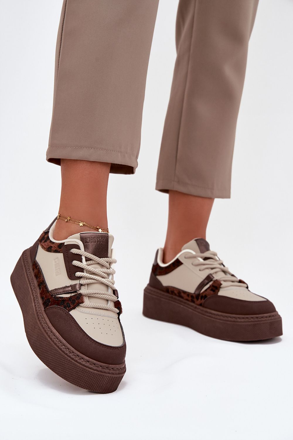 black lace sport shoes view 7