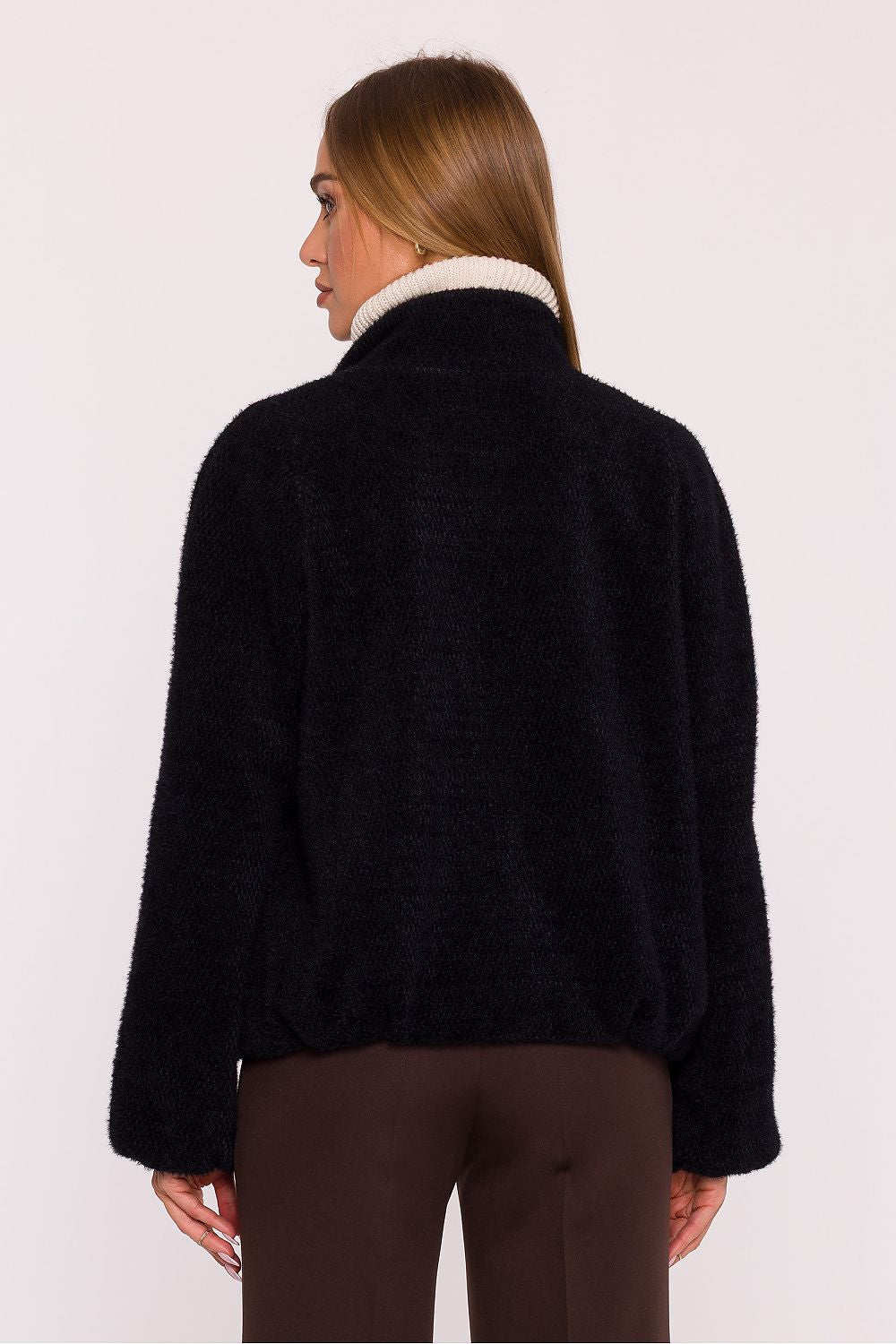 black jacket detail view