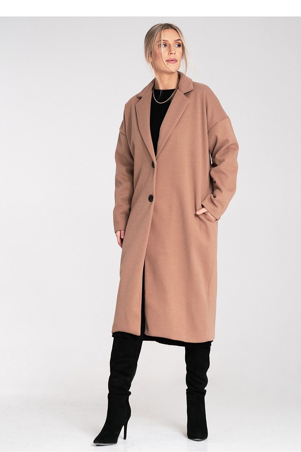 grey coat view 10