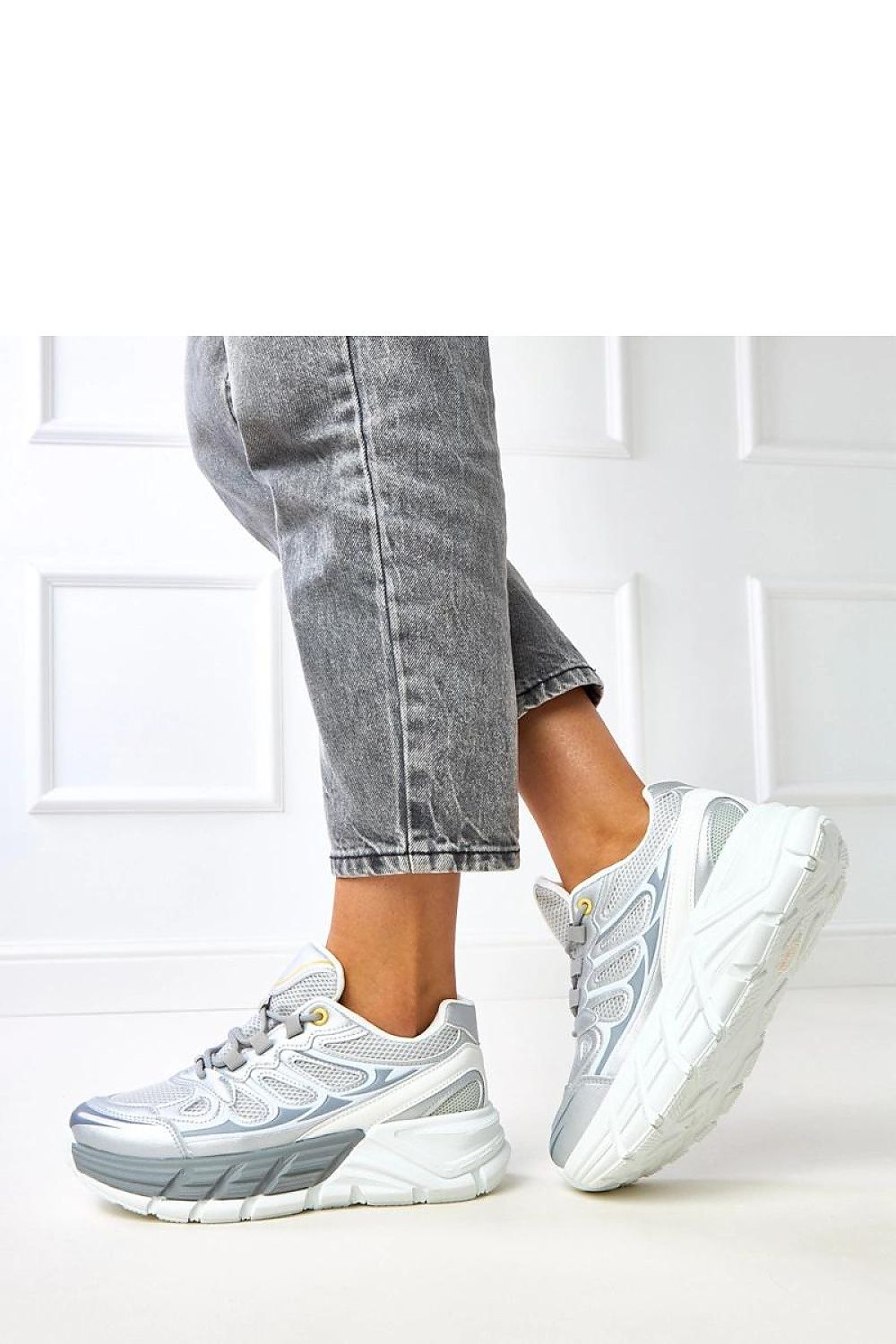 grey lace sport shoes detail view