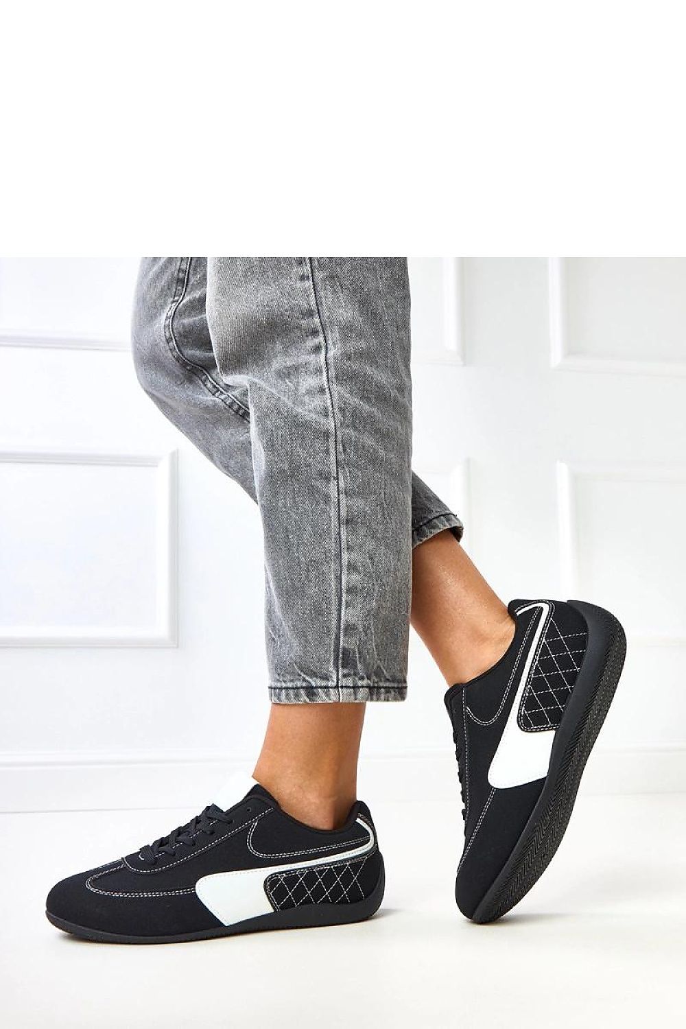 red lace sport shoes view 11