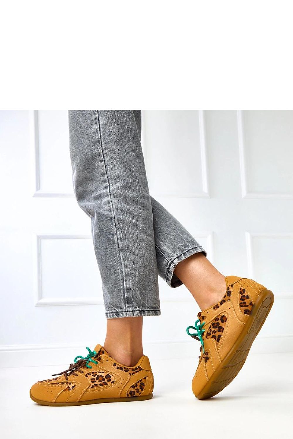 beige lace sport shoes view 13