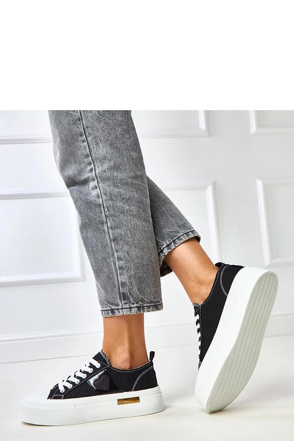 white lace sport shoes view 7