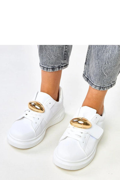 white lace sport shoes back view