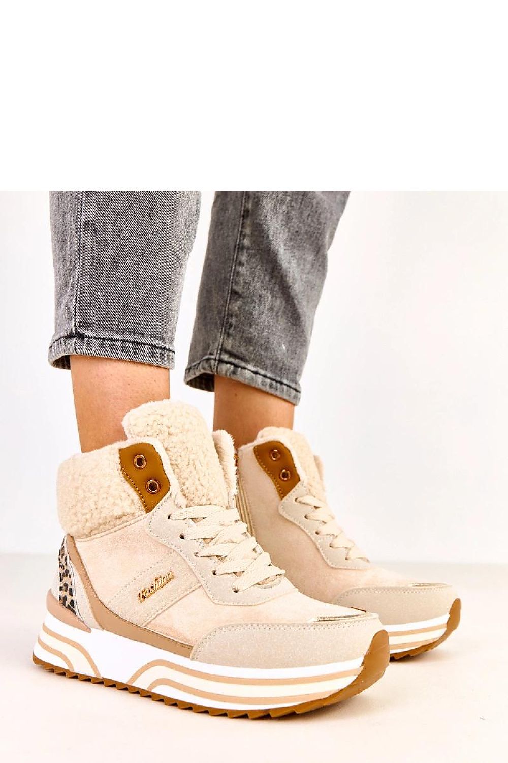 brown sport shoes view 9