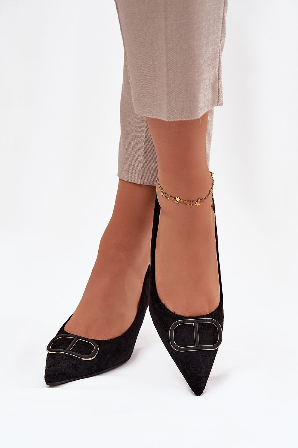 black high heels detail view