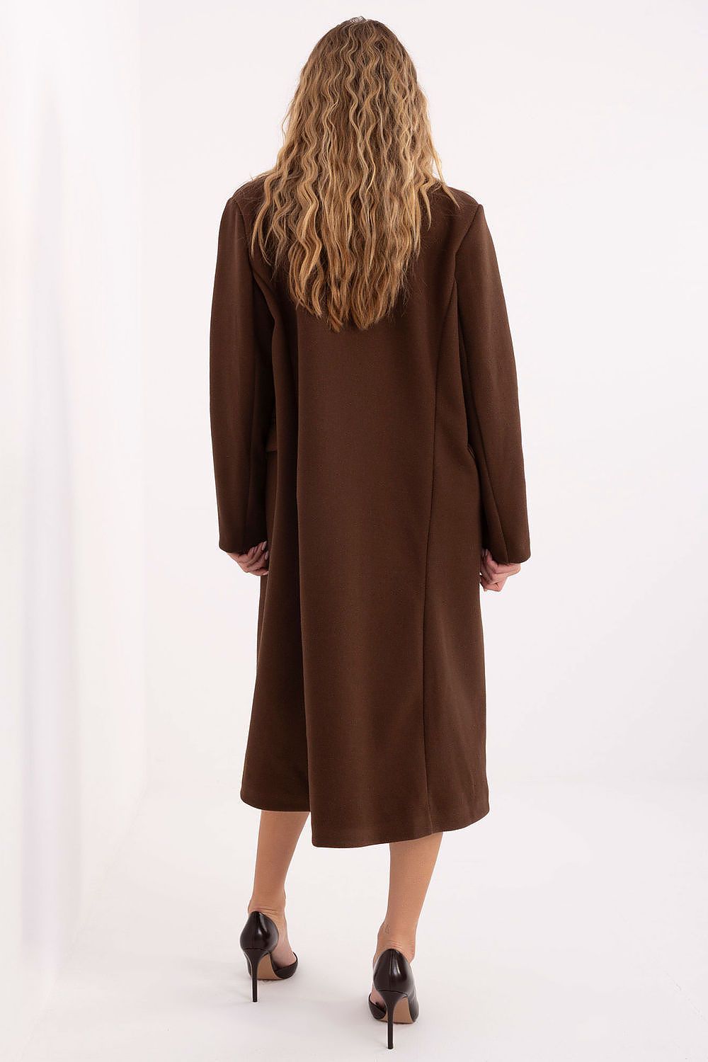 brown mini coat detail view