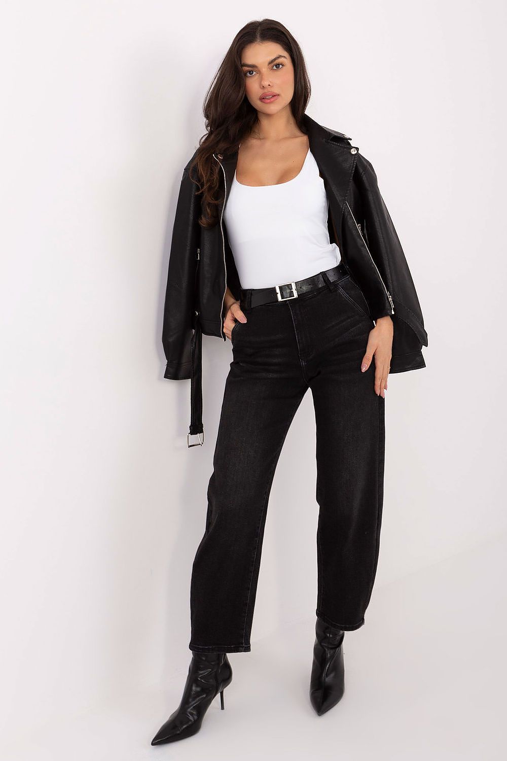 Women's Grey, Beige, and White Top view 10
