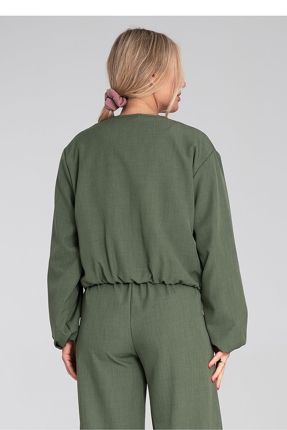 green long sleeve jacket detail view