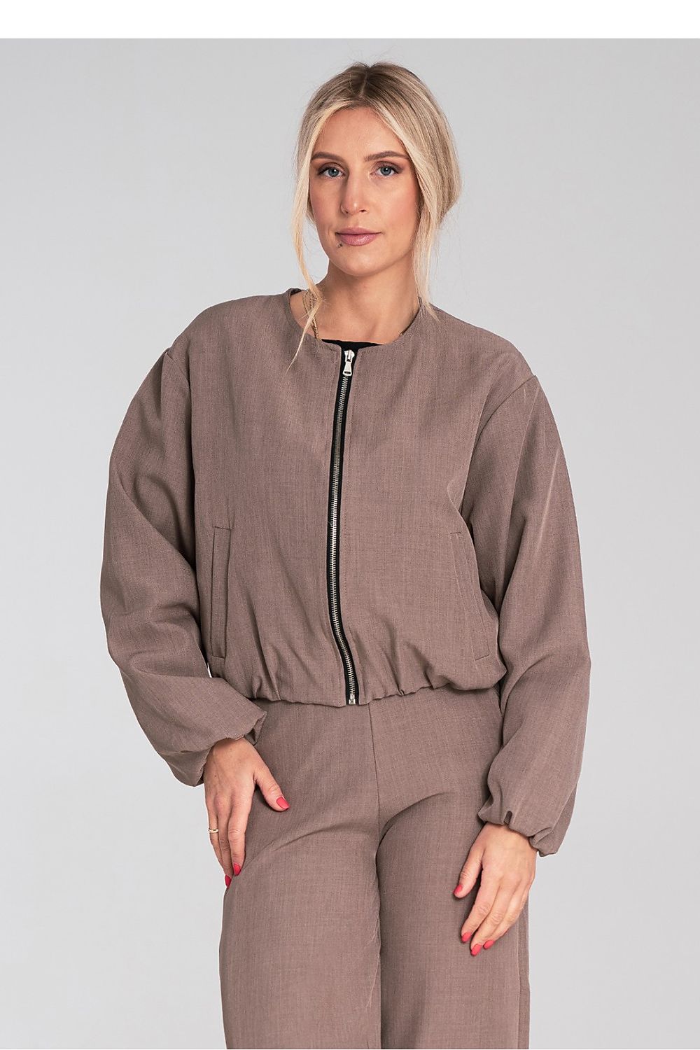 green long sleeve jacket view 9