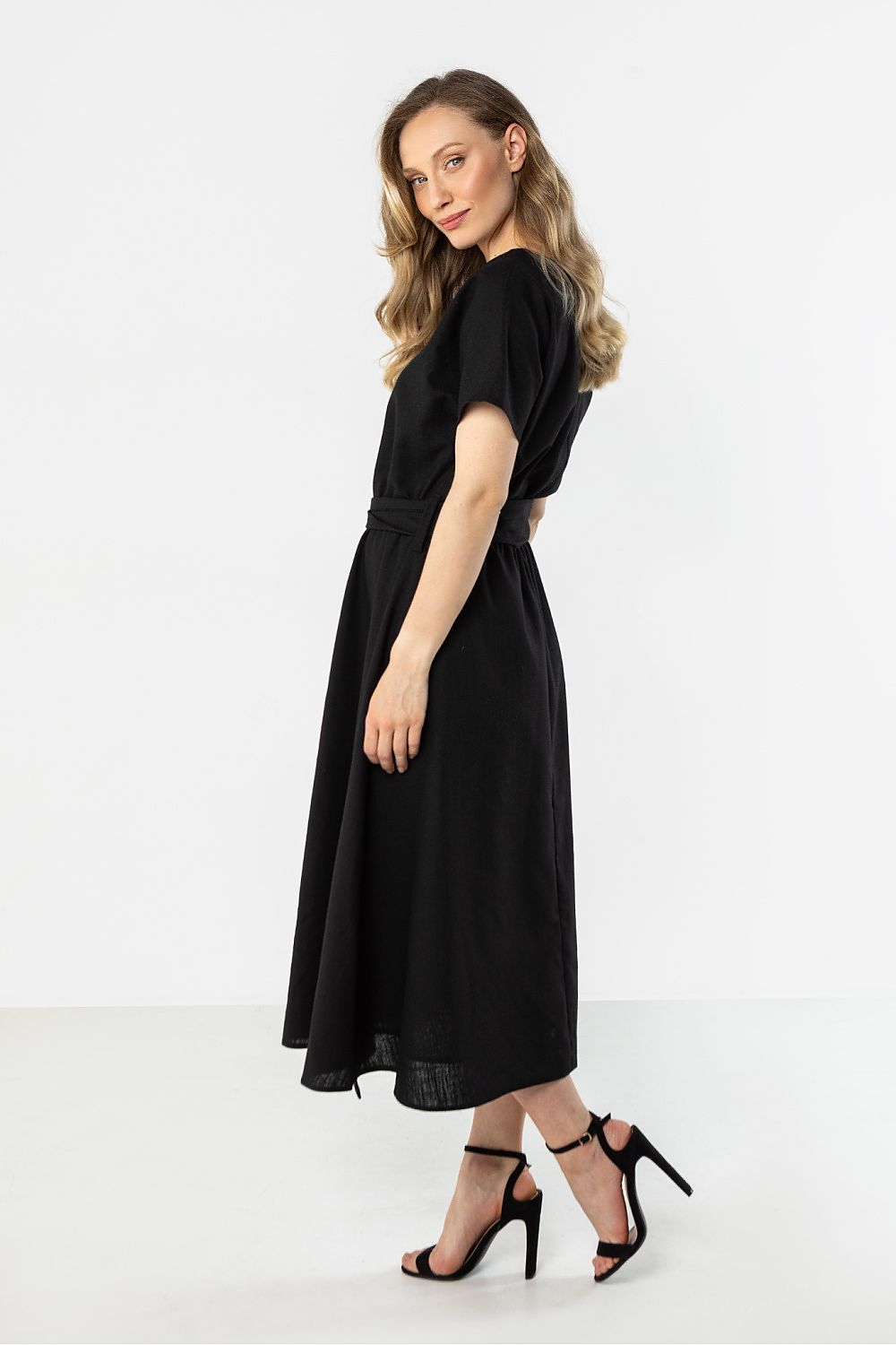 green flared short sleeve day dress view 9