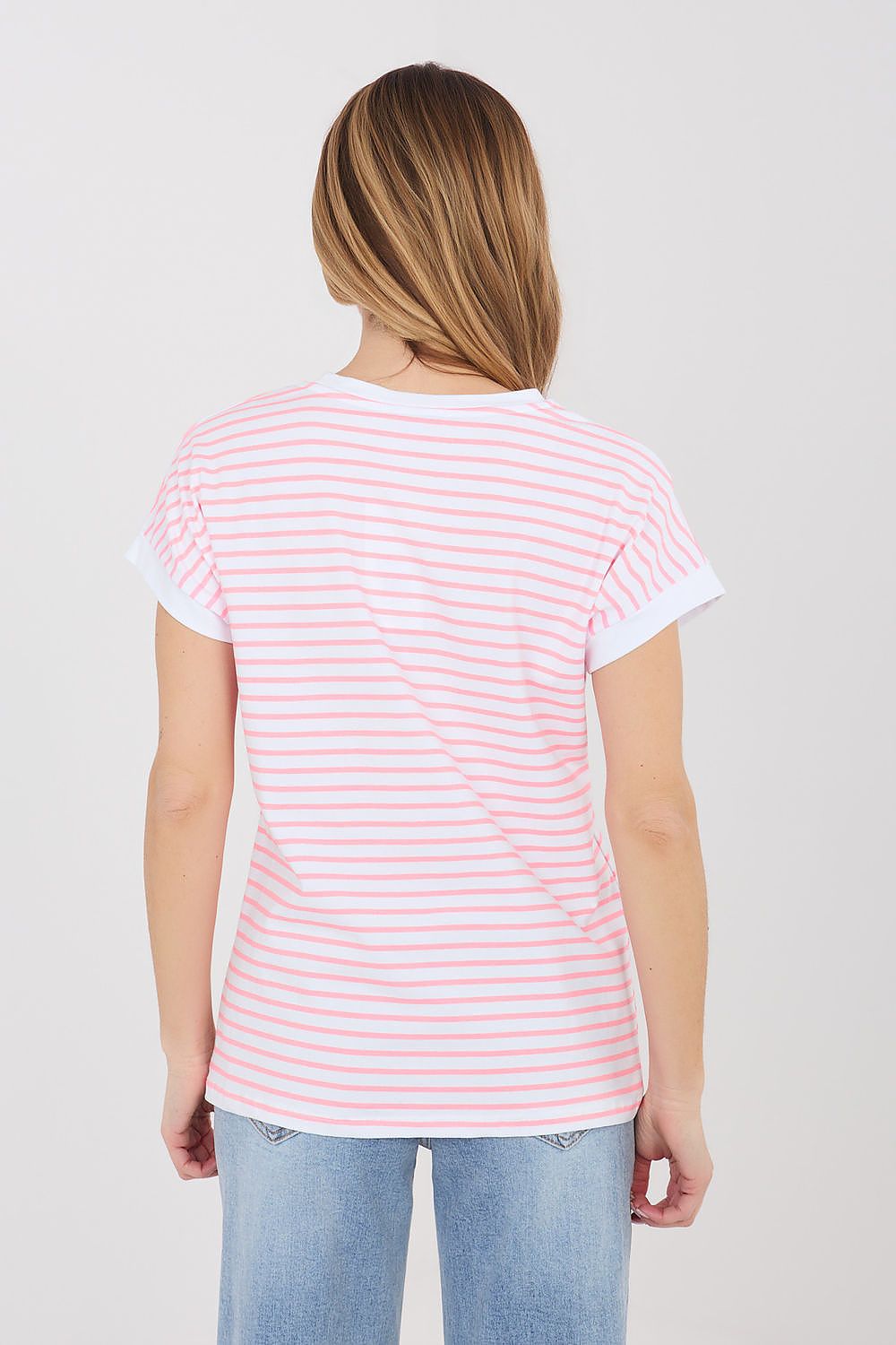 pink short sleeve t-shirt detail view