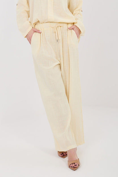pink women trousers view 12