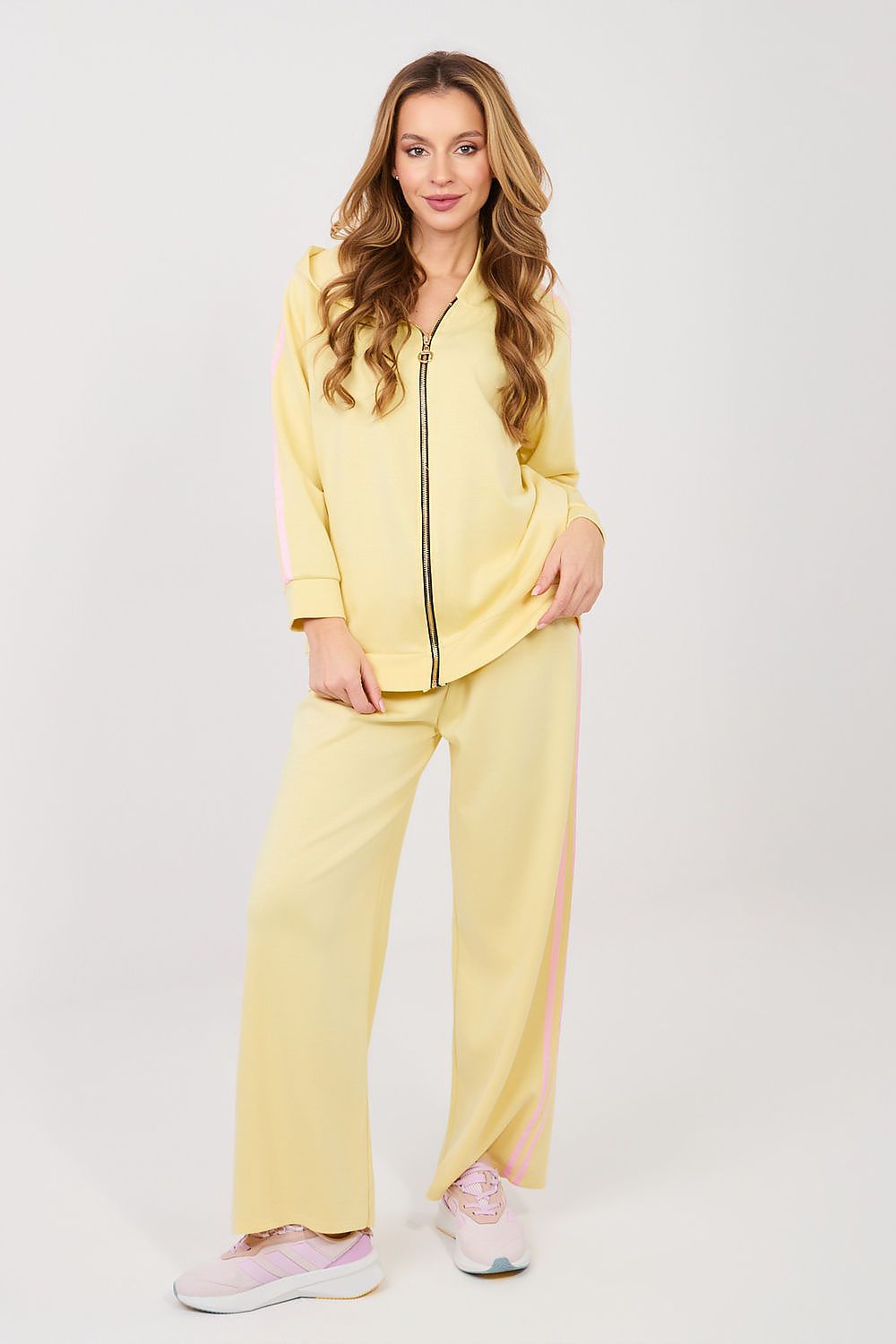 yellow matching set front view