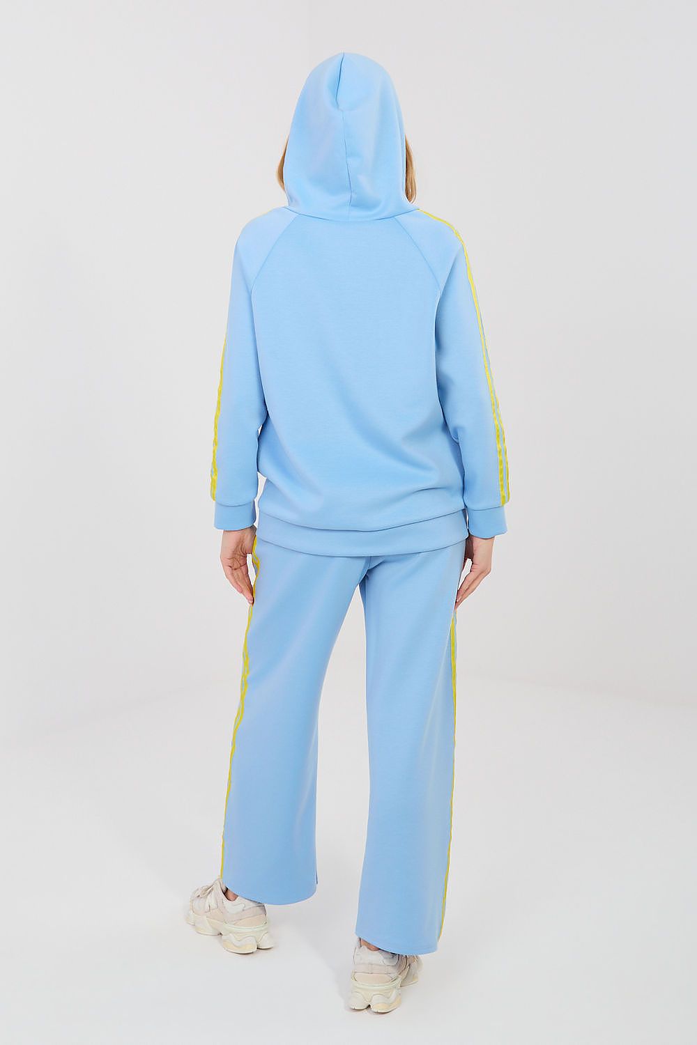 blue matching set front view