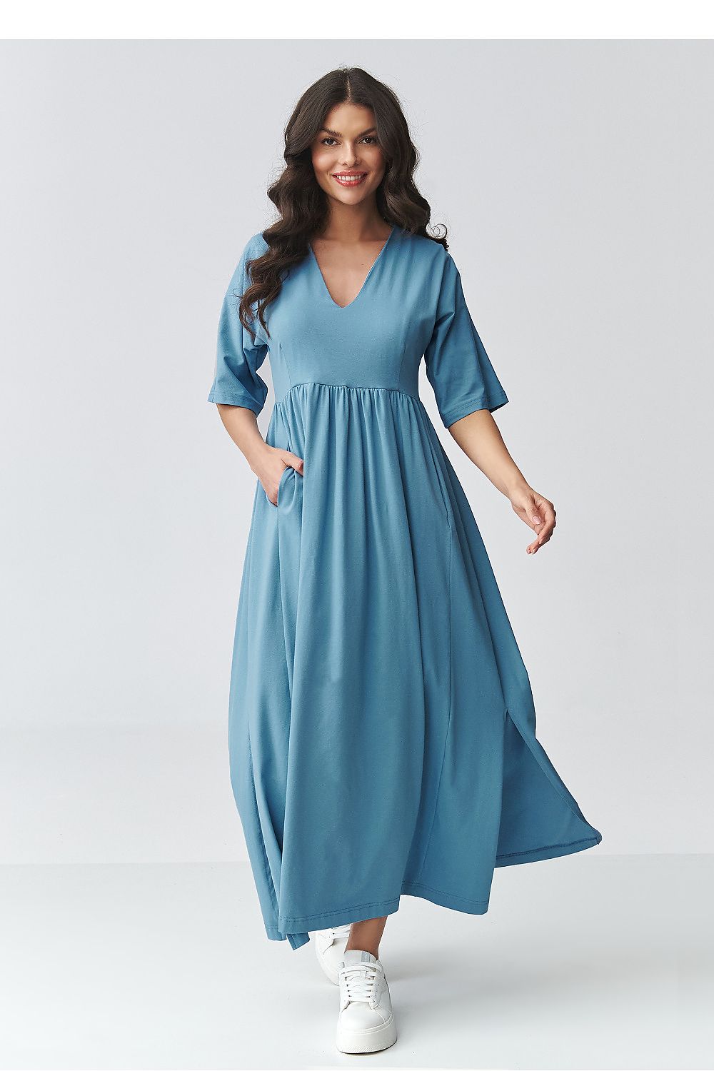brown short sleeve v-neck day dress side view