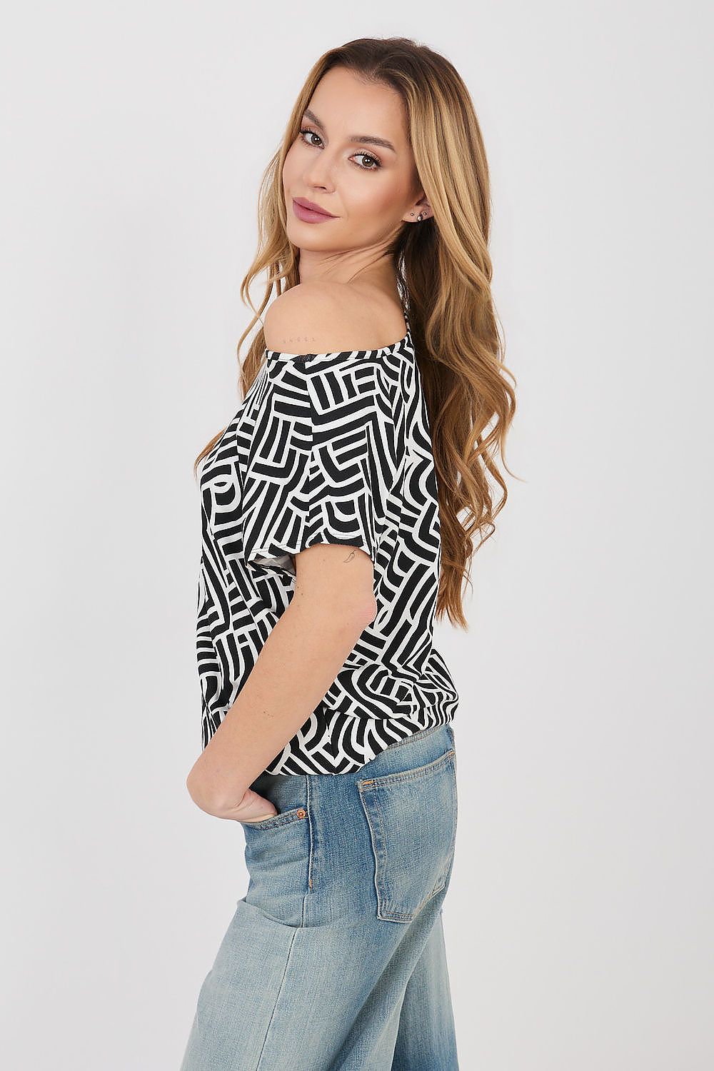 black short sleeve blouse detail view