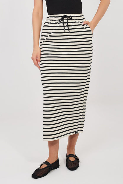 black midi mini skirt view 10