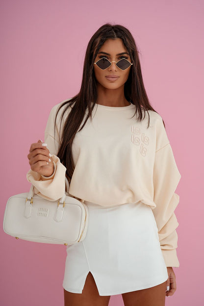 beige sweatshirt view 12
